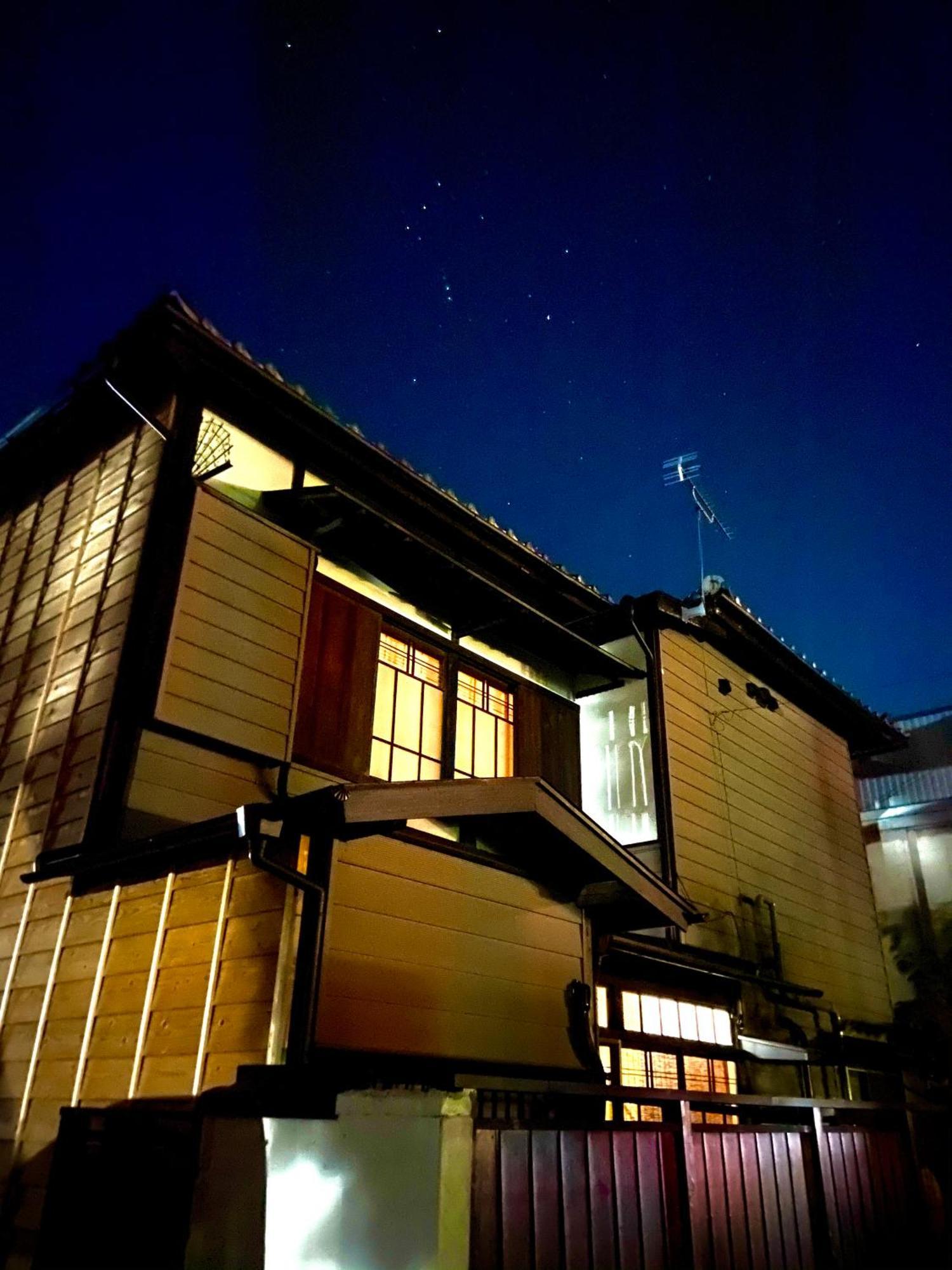 Okiya Guest House & Tapas Bar Kiryu Ngoại thất bức ảnh